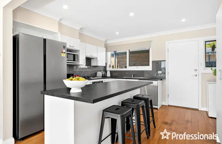 Sixth view of Homely house listing, 4 Yates Court, Mooroolbark VIC 3138