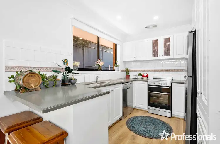 Fourth view of Homely house listing, 2 Pardella Way, Lilydale VIC 3140