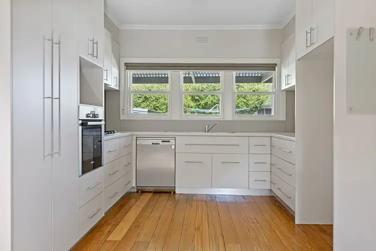 Third view of Homely house listing, 7 Royal Avenue, Kennington VIC 3550