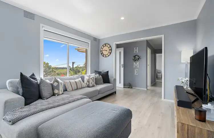 Third view of Homely house listing, 2 Parry Drive, Mooroolbark VIC 3138