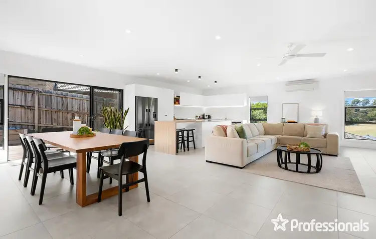 Fifth view of Homely house listing, 27 Nambour Drive, Mooroolbark VIC 3138