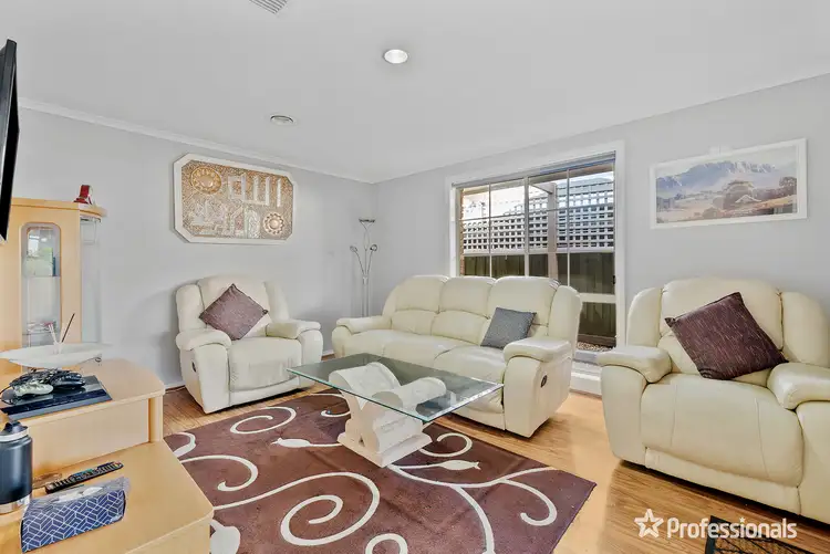 Sixth view of Homely house listing, 15 Doran Walk, Delahey VIC 3037