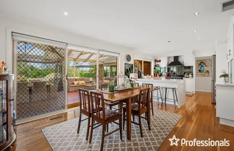 Fifth view of Homely house listing, 3 Stratheden Place, Mooroolbark VIC 3138