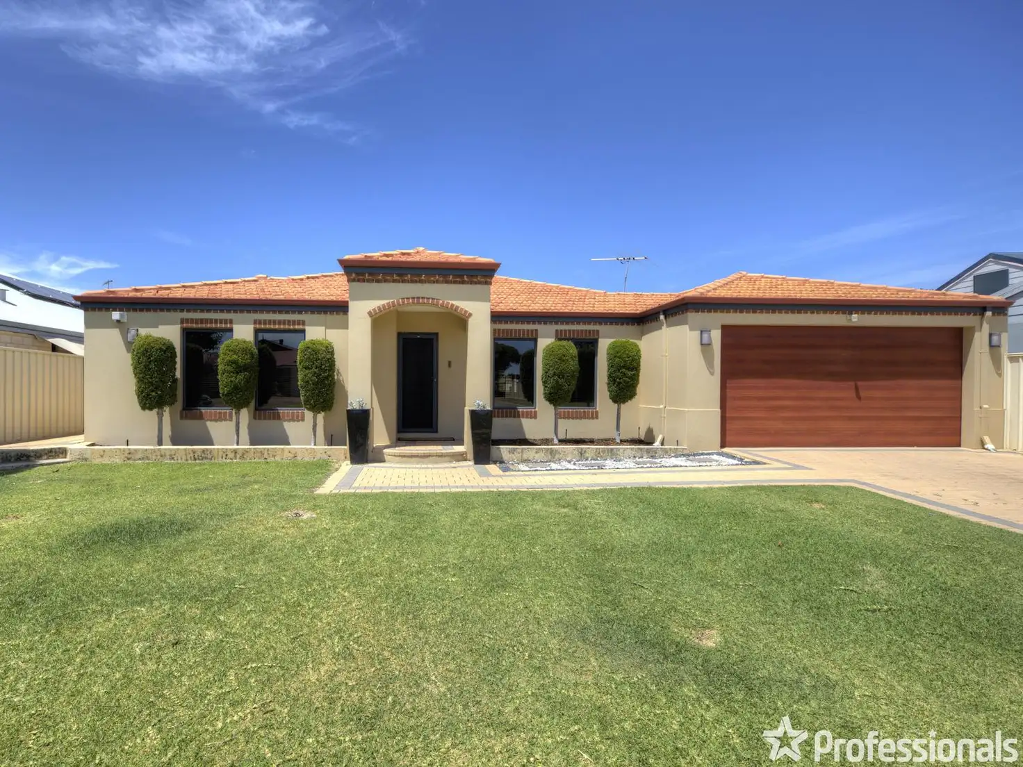 Main view of Homely house listing, 7 Limerick Loop, Wattle Grove WA 6107