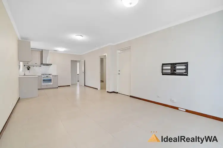 Fifth view of Homely house listing, 4A Glennon Way, Rossmoyne WA 6148