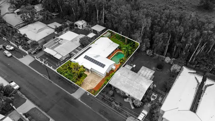 36 Riverside Parade, Trinity Park QLD 4879