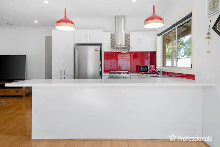 Sixth view of Homely house listing, 13 Maitland Place, Caroline Springs VIC 3023