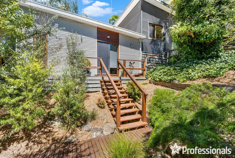 4 Currajong Avenue, Mount Evelyn VIC 3796