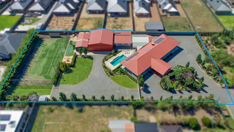 19 Gennari Road, Kialla VIC 3631