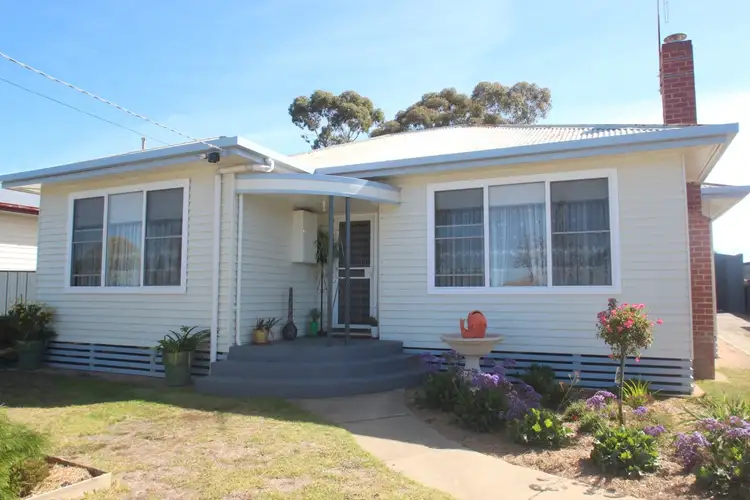 3 Sydney Avenue, Maryborough VIC 3465
