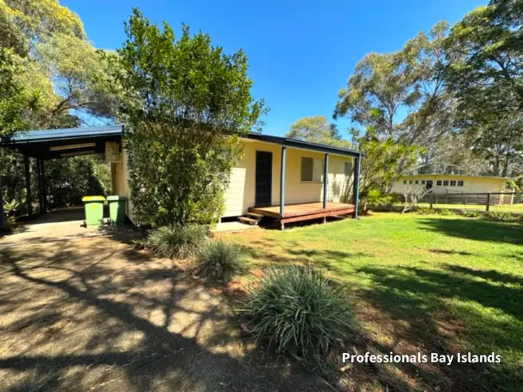 12 Waratah Street, Russell Island QLD 4184