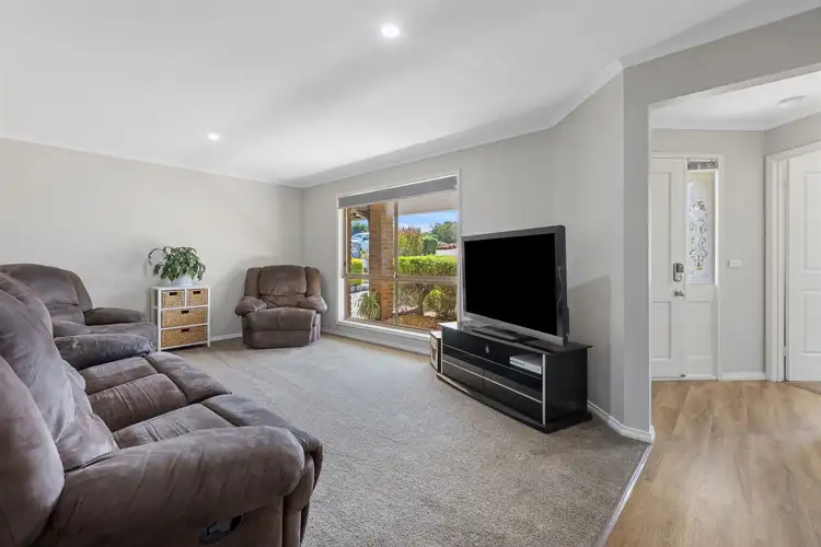 Fifth view of Homely house listing, 18 Jackman Court, Golden Square VIC 3555