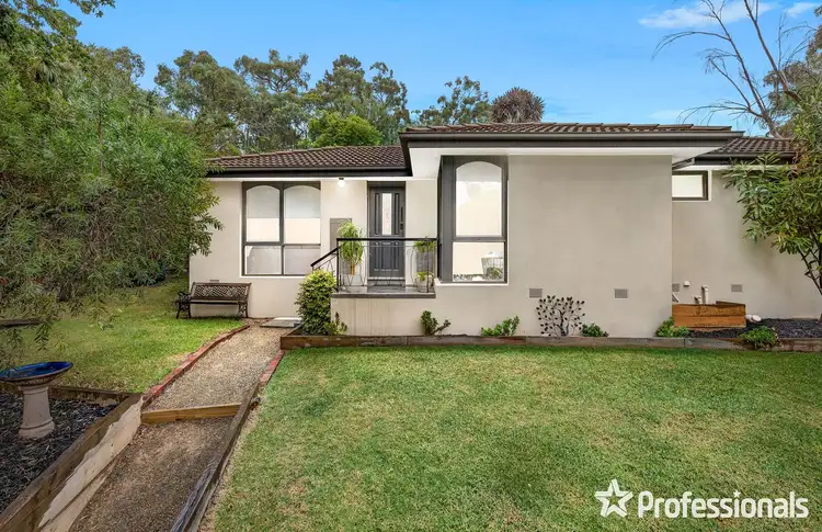 25 Hawkins Road, Montrose VIC 3765