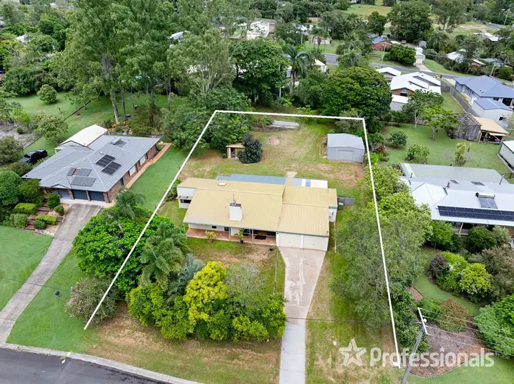 Second view of Homely house listing, 8 Julienne Street, Southside QLD 4570