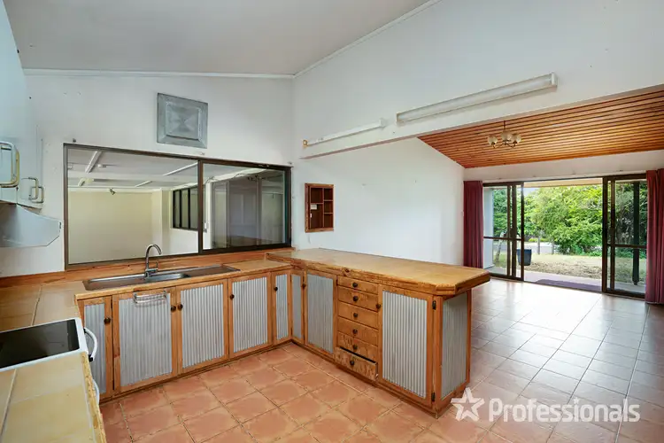 Seventh view of Homely house listing, 8 Julienne Street, Southside QLD 4570