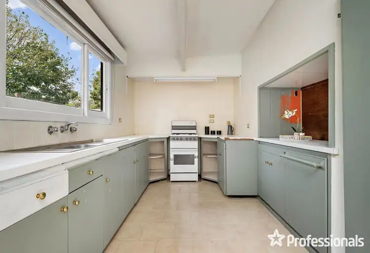 Fifth view of Homely house listing, 106 Quinn Crescent, Mount Evelyn VIC 3796