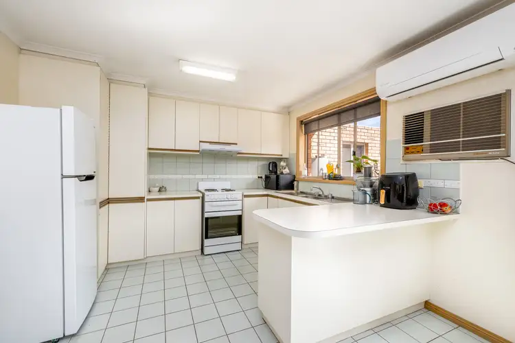 Fifth view of Homely house listing, 2/21 Barker Avenue, Shepparton VIC 3630