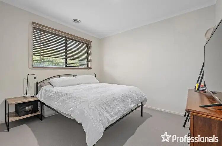 Fifth view of Homely townhouse listing, 1/417 Dorset Road, Croydon VIC 3136