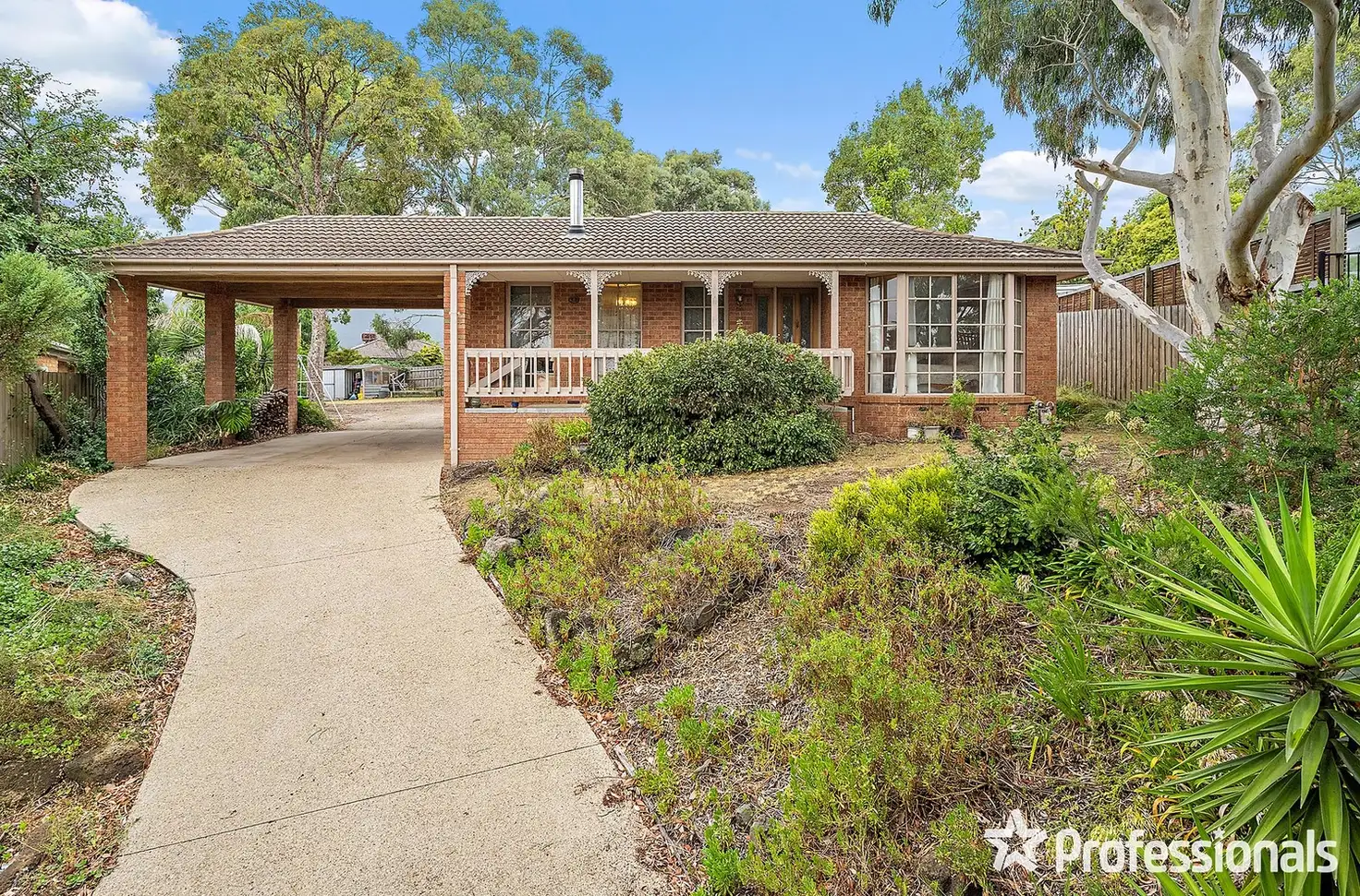 Main view of Homely house listing, 8 Jonathan Close, Bayswater North VIC 3153