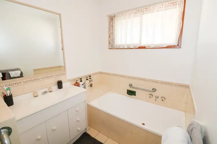 Fourth view of Homely townhouse listing, 1/11 Foster Street, Swan Hill VIC 3585