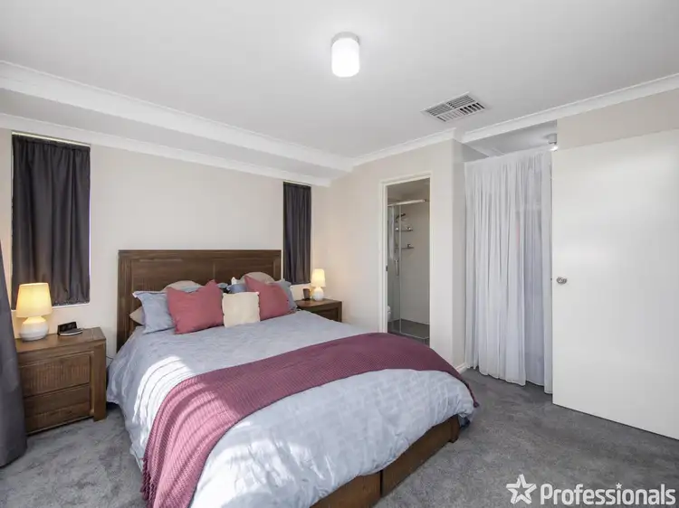 Seventh view of Homely house listing, 3 Steineck Way, Wattle Grove WA 6107