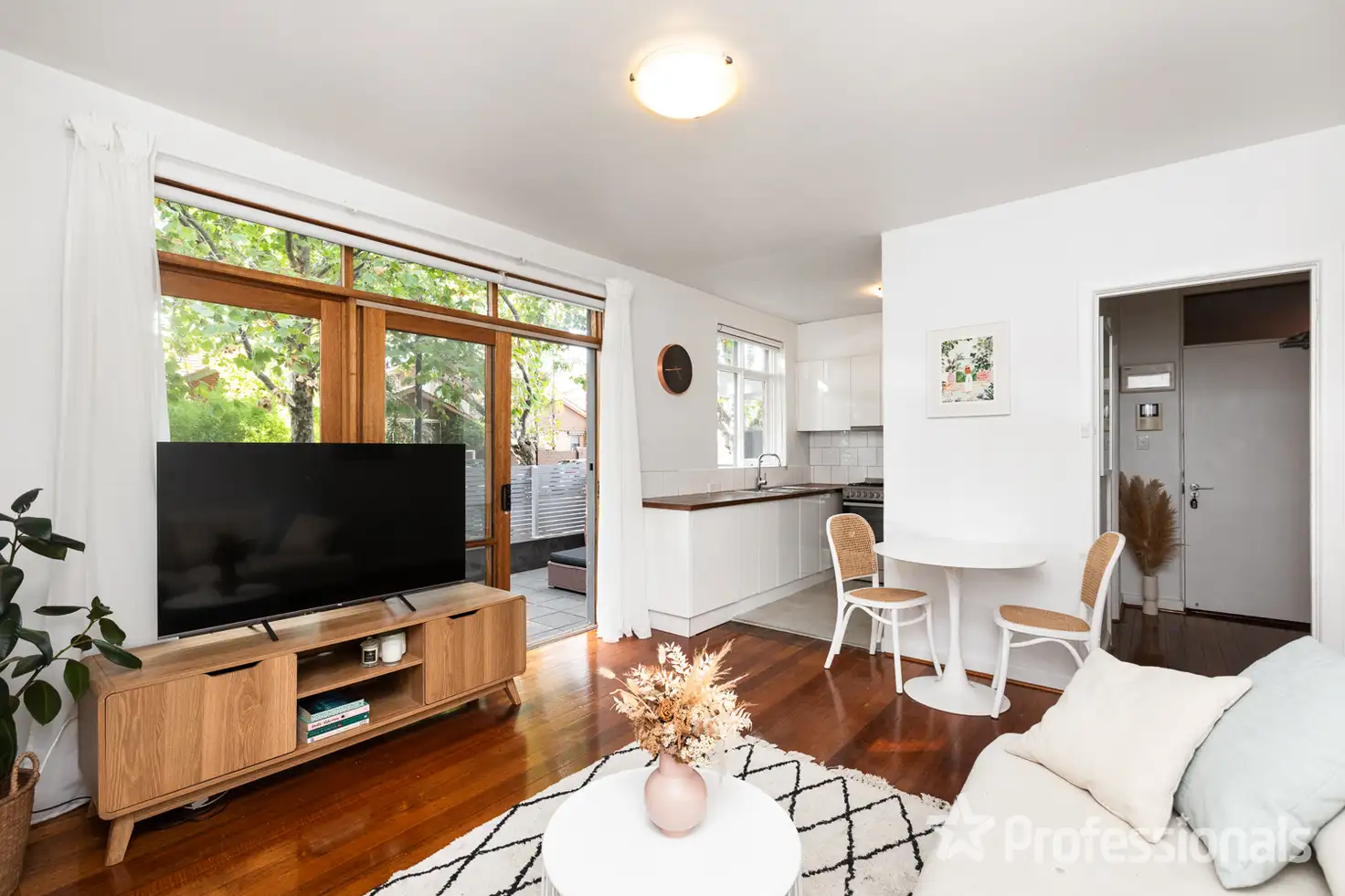 Main view of Homely apartment listing, 1/7 Ravens Grove, St Kilda East VIC 3183