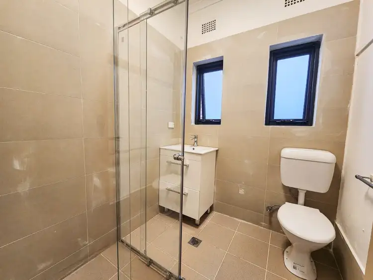 Fourth view of Homely unit listing, 1/100 Cahors Road, Padstow NSW 2211
