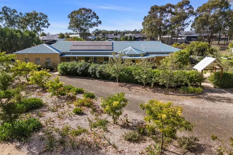 12 Cameron Court, Huntly VIC 3551