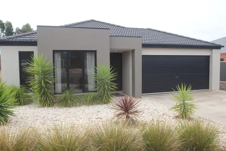 10 Gardiner Court, Maryborough VIC 3465