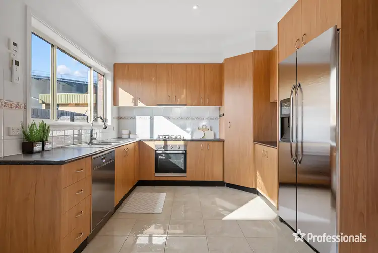 Fifth view of Homely house listing, 2/21 Timele Drive, Hillside VIC 3037