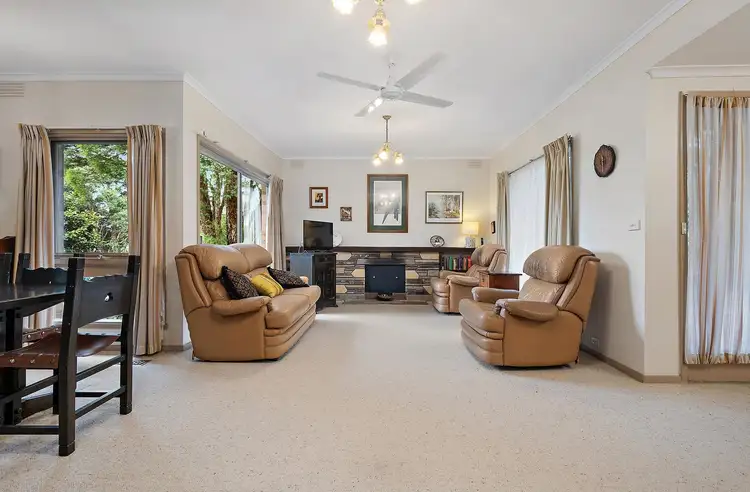 Fourth view of Homely house listing, 6 Southern Cross, Chirnside Park VIC 3116
