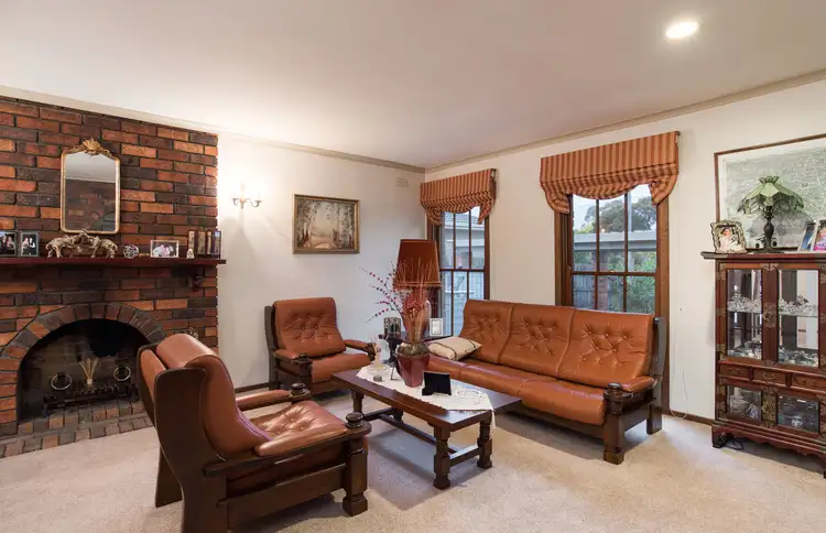 Fourth view of Homely house listing, 9 Tibarri Court, Mooroolbark VIC 3138