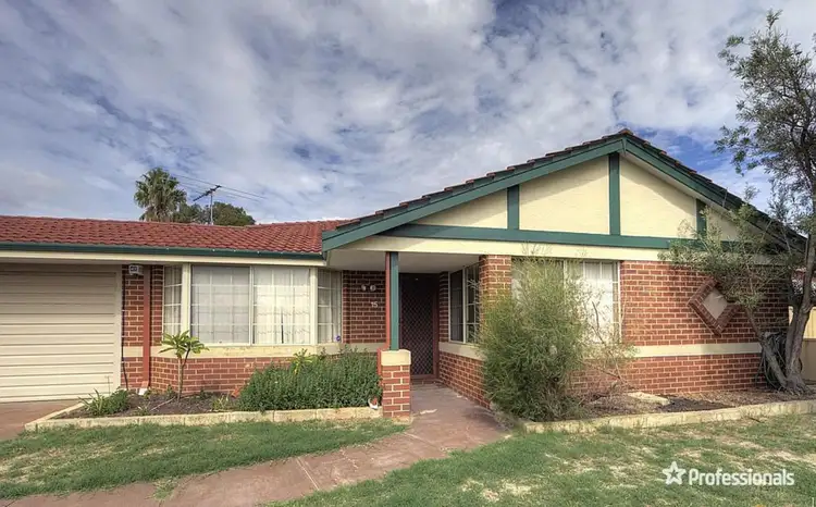 15 Marble Place, Forrestfield WA 6058