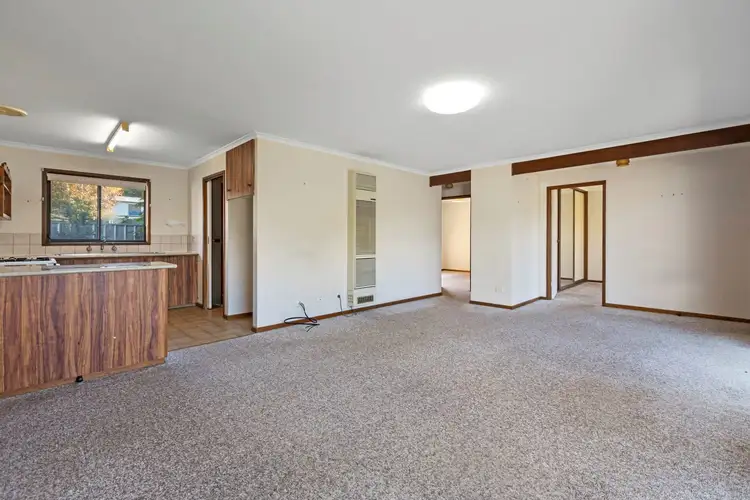 Third view of Homely unit listing, 2/24 Burnside Street, Eaglehawk VIC 3556