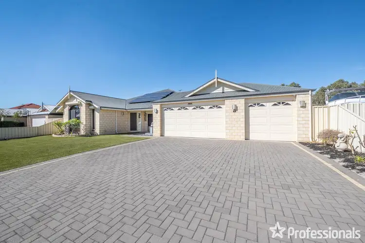 Second view of Homely house listing, 7 Gallagher Way, Wattle Grove WA 6107