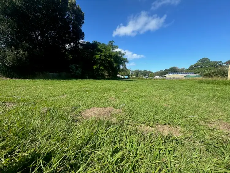 8 Marine Street, Macleay Island QLD 4184