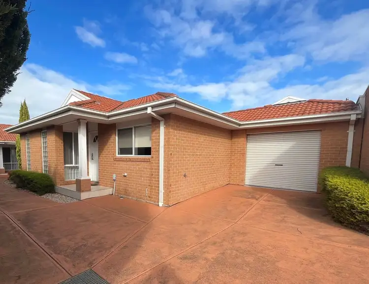 Main view of Homely unit listing, 2/8 Willis Place, Delahey VIC 3037