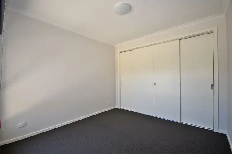 Fourth view of Homely house listing, 2 Reska Place, Mooroolbark VIC 3138