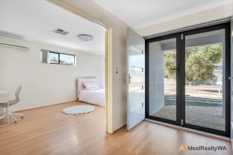 Third view of Homely house listing, 10 Sachem Bend, Piara Waters WA 6112
