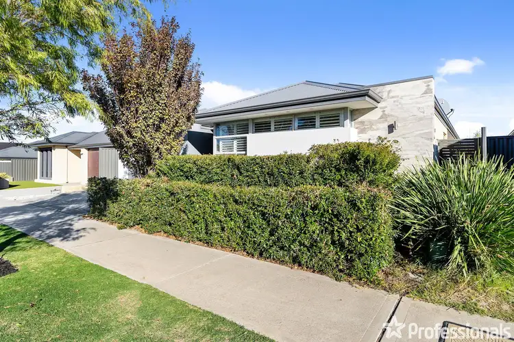 Second view of Homely house listing, 19 Ginger Loop, Treeby WA 6164
