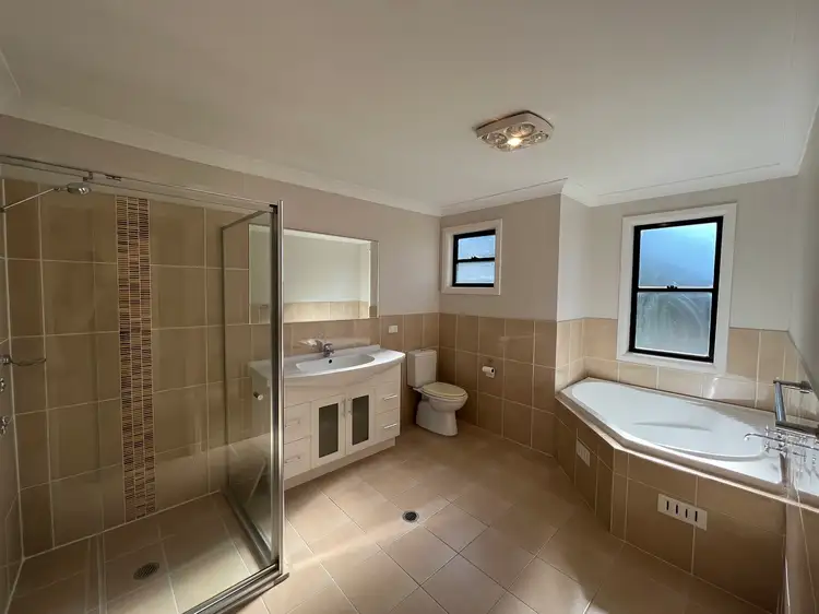 Fifth view of Homely house listing, 1A Canadian Place, Kearns NSW 2558