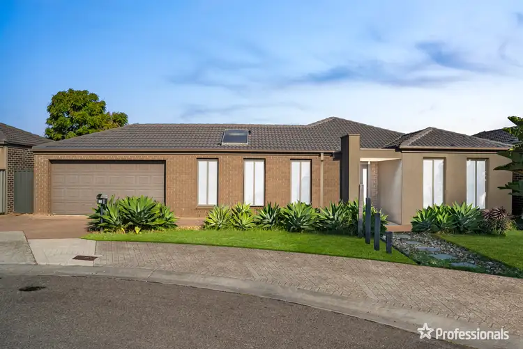 16 Harness Court, Truganina VIC 3029