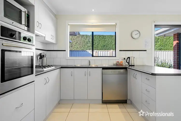 Sixth view of Homely house listing, 7 Willis Place, Delahey VIC 3037