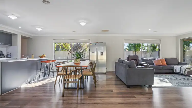 Second view of Homely house listing, 8 Thornbury Court, Shepparton VIC 3630