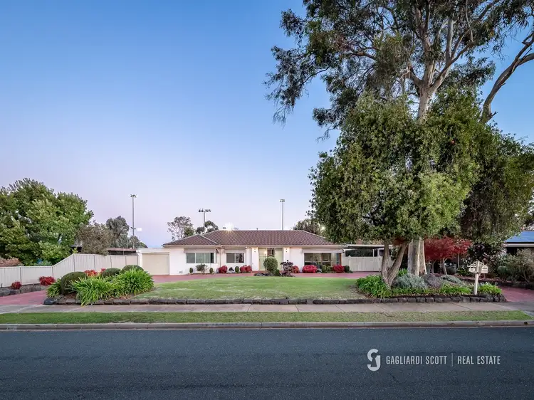 11 Vickers Street, Kialla VIC 3631