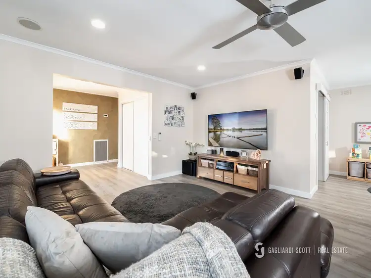 Third view of Homely house listing, 11 Vickers Street, Kialla VIC 3631