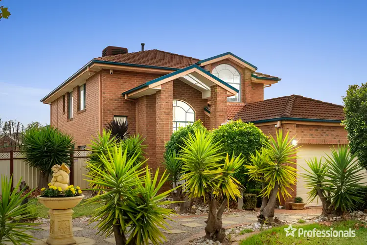 31 Perceval Crescent, Taylors Lakes VIC 3038