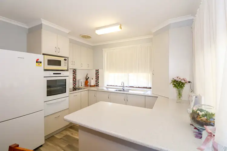 Sixth view of Homely townhouse listing, 8/4 Drummond Street, Swan Hill VIC 3585