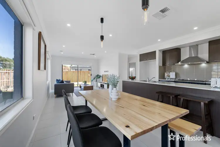 Fourth view of Homely house listing, 1 Devonport Court, Taylors Hill VIC 3037