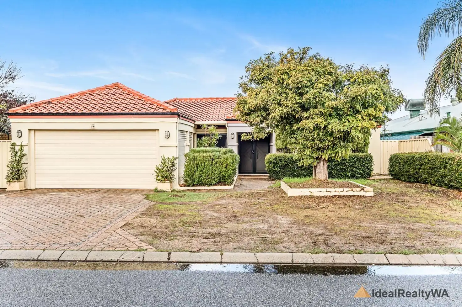 Main view of Homely house listing, 8 lombe Gardens, Atwell WA 6164